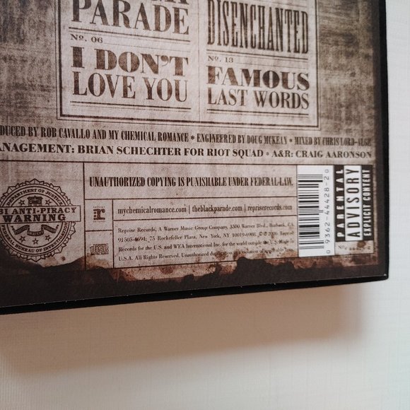 My Chemical Romance The Black Parade Limited Edition CD Boxset - Picture 3 of 6